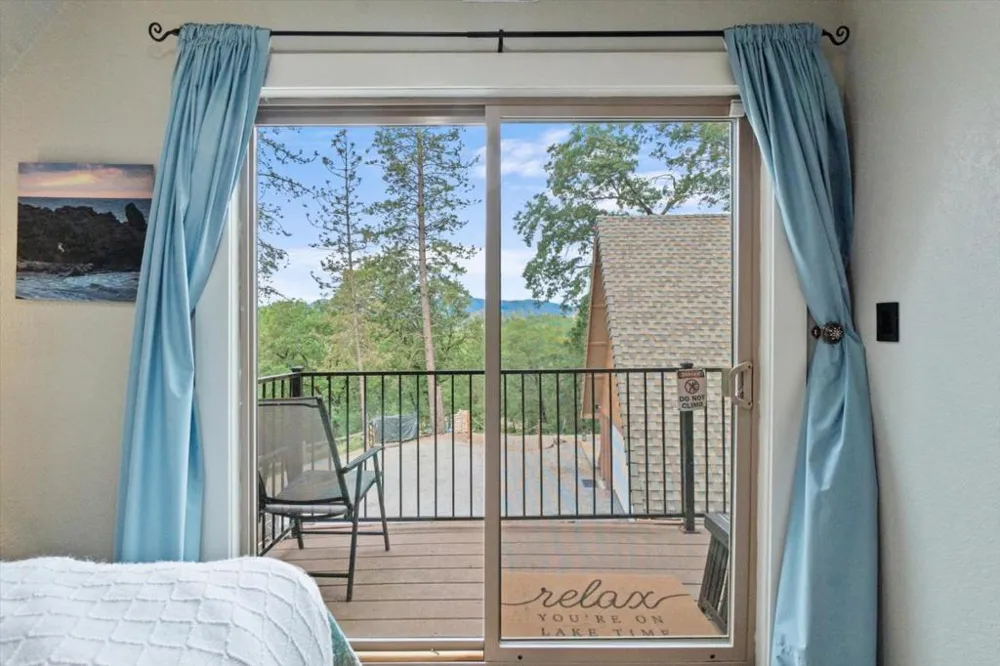 19754 Solus Campground Road Lakehead, CA 96051
