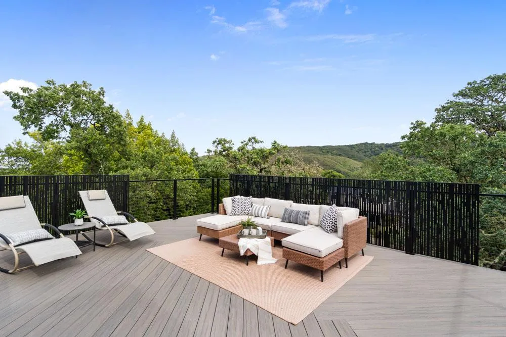 141 Lake Road Portola Valley, CA 94028