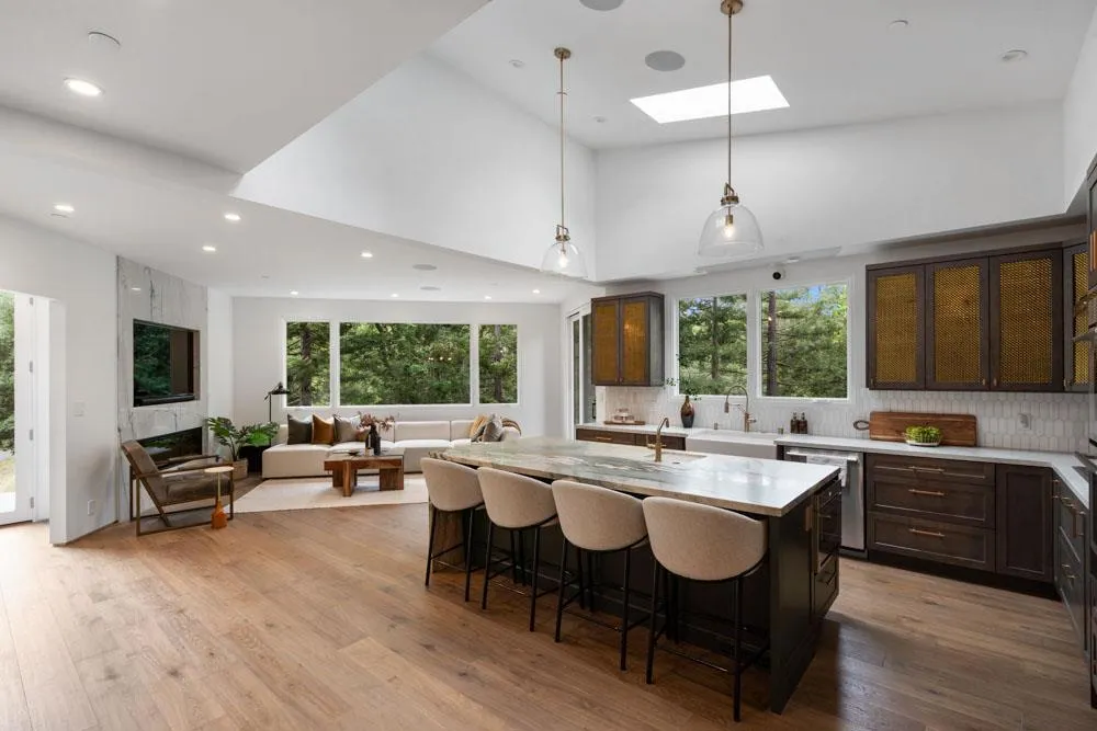 141 Lake Road Portola Valley, CA 94028