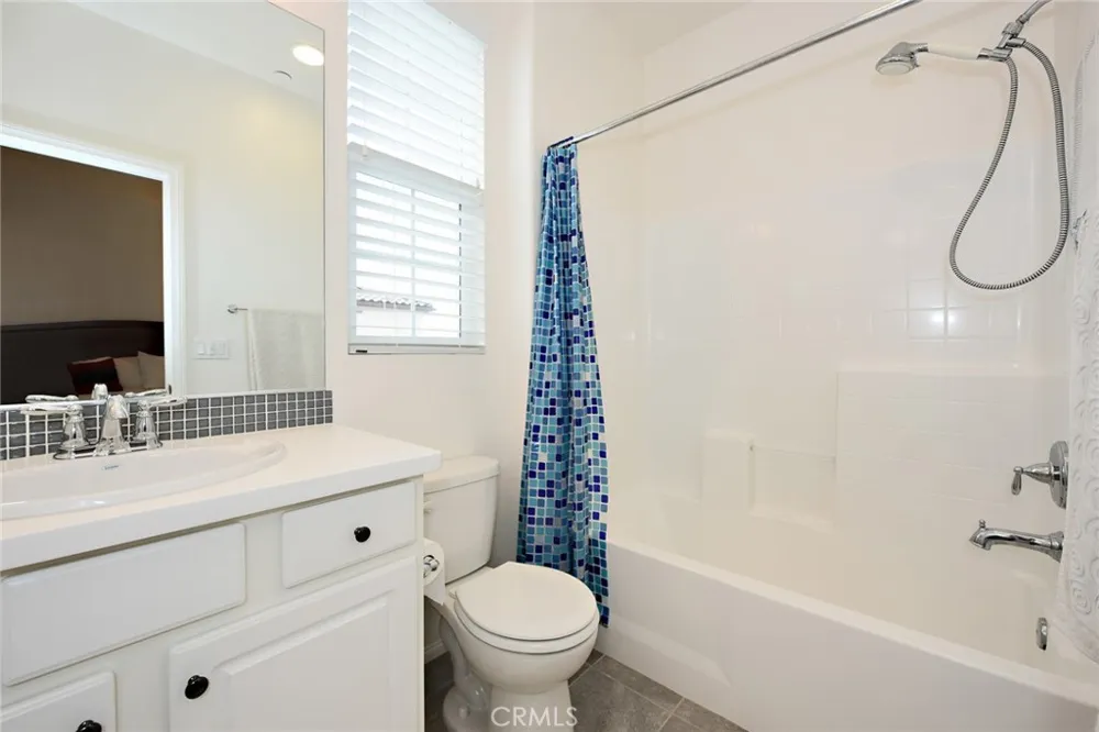 443 Stratus Lane #4 Simi Valley, CA 93065