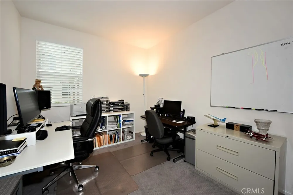 443 Stratus Lane #4 Simi Valley, CA 93065