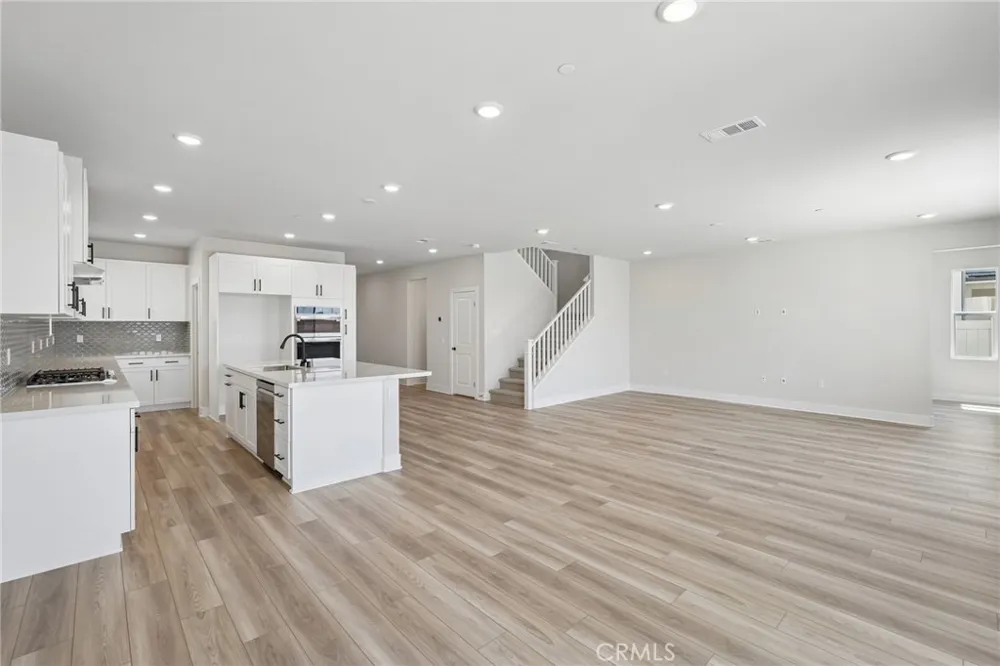 8541 Tamarack Avenue Chino, CA 91708