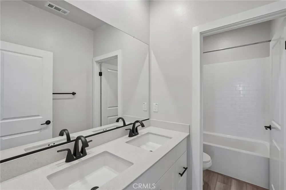 8541 Tamarack Avenue Chino, CA 91708
