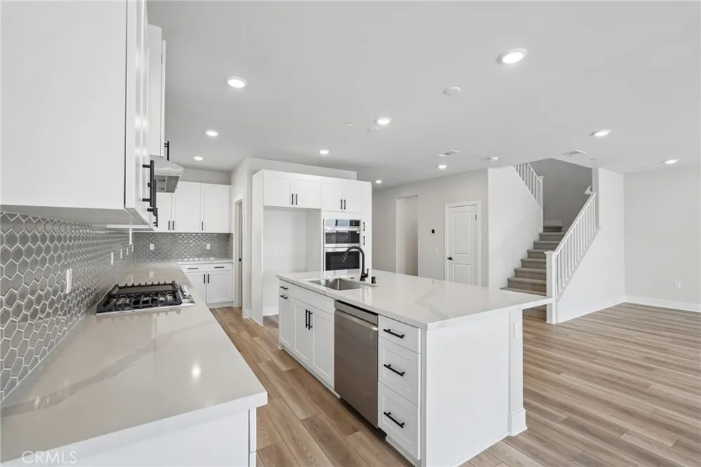 8541 Tamarack Avenue Chino, CA 91708