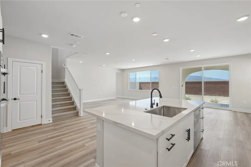 8541 Tamarack Avenue Chino, CA 91708