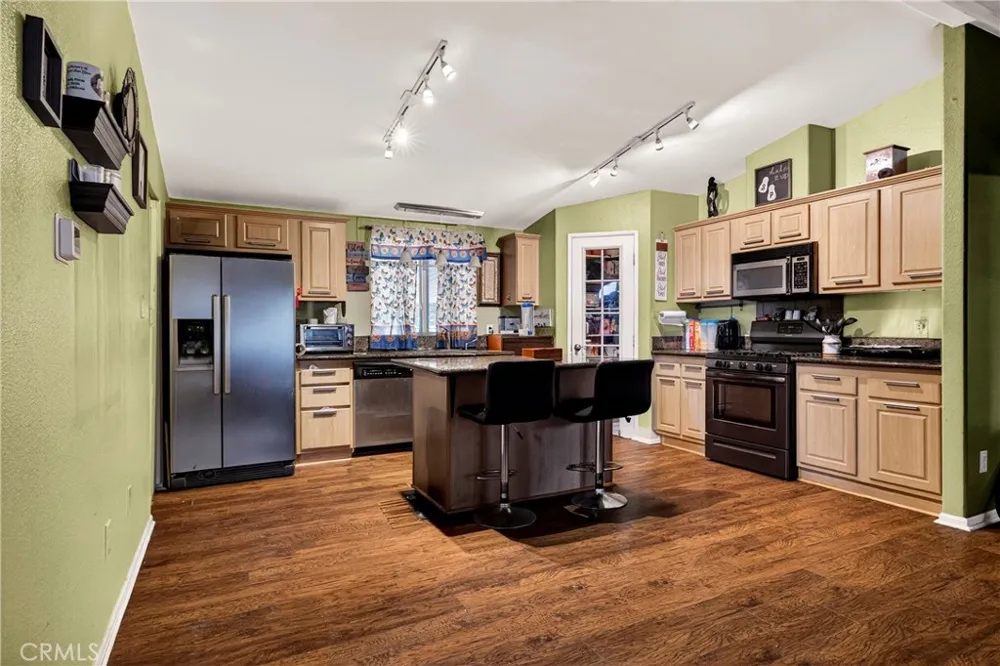 32 Sheldon Gridley, CA 95948