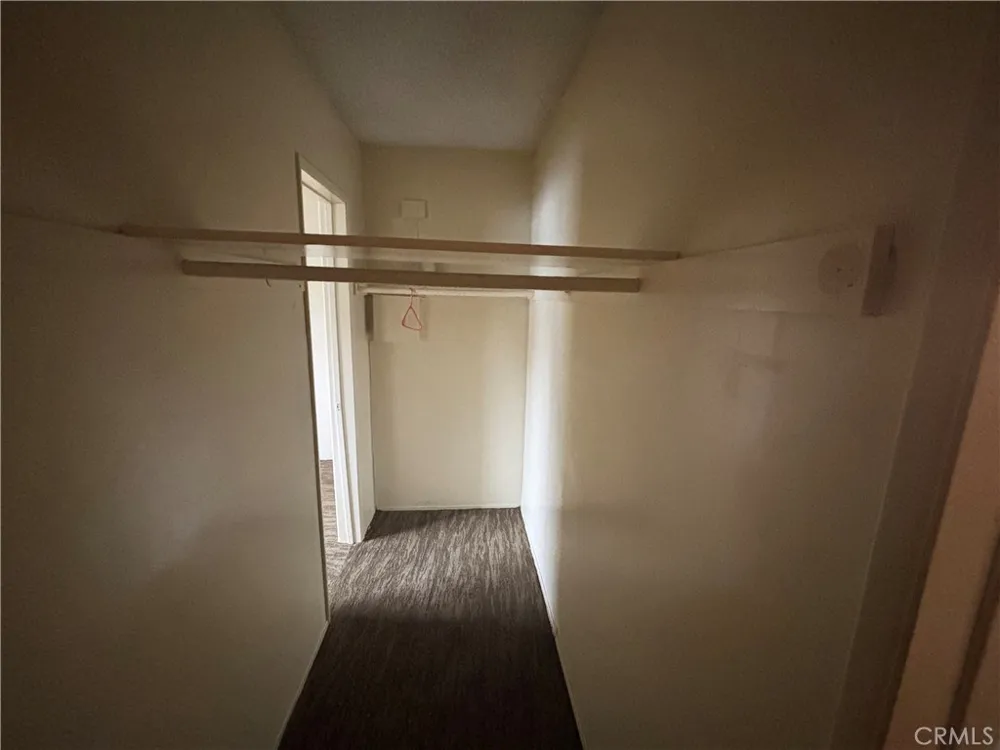 229 E 89th St Los Angeles, CA 90003