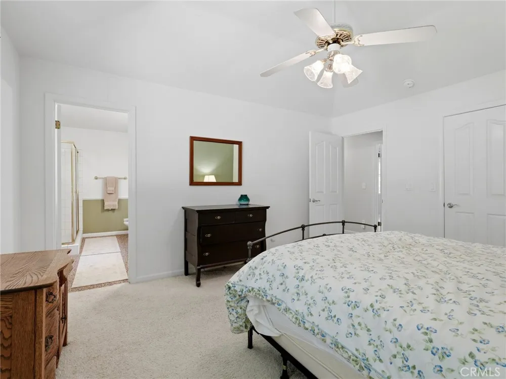 37927 China Creek Oakhurst, CA 93644