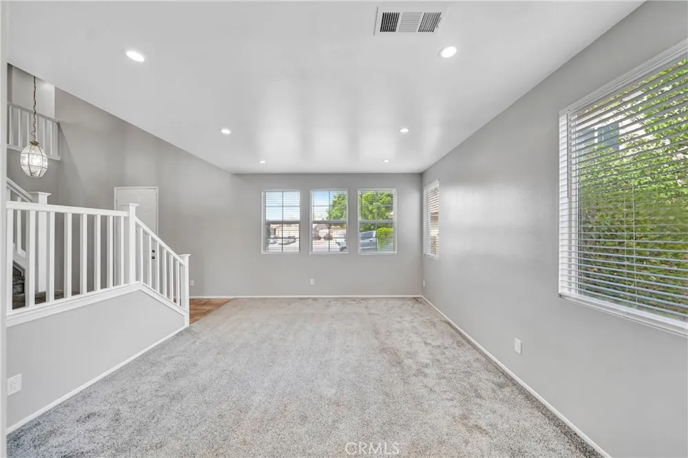 1222 W Avenue H7 Lancaster, CA 93534
