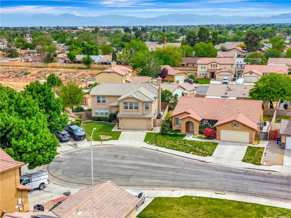 1222 W Avenue H7 Lancaster, CA 93534