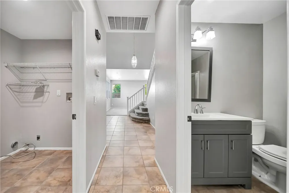 1222 W Avenue H7 Lancaster, CA 93534