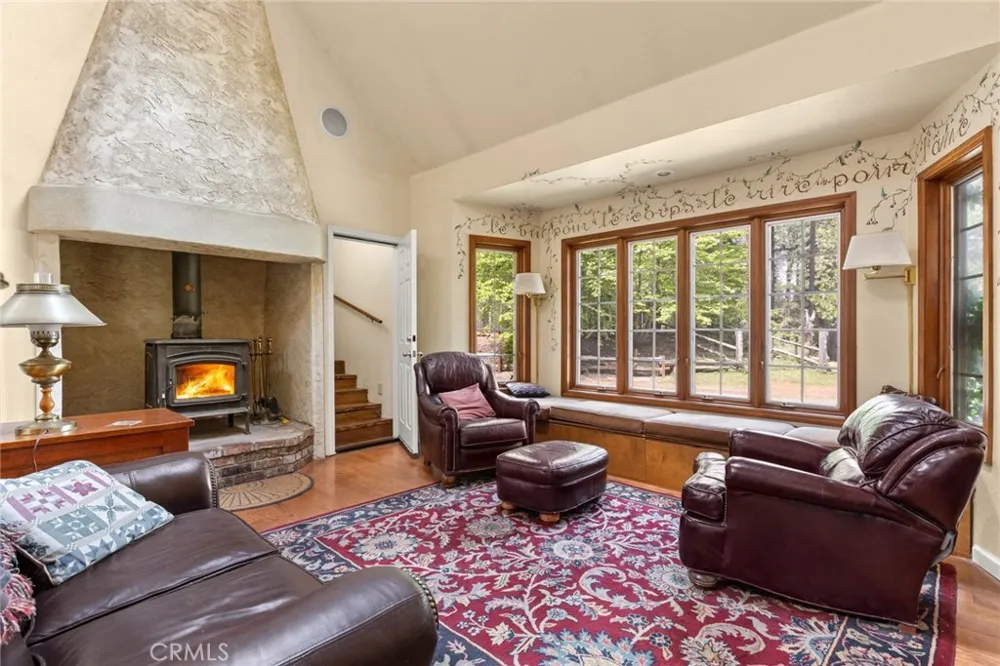 5555 Platt Mountain Forest Ranch, CA 95942