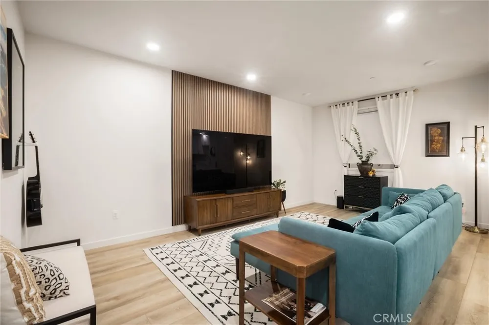 2475 Victoria #310 San Luis Obispo, CA 93401