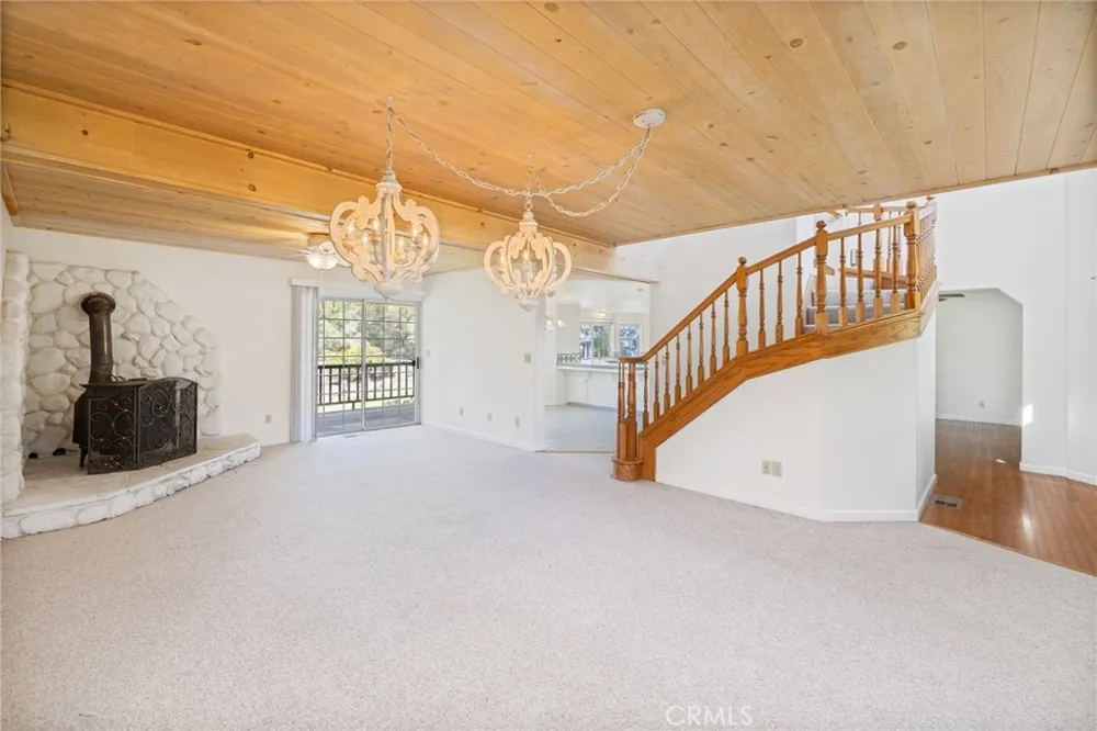 50711 Road 426 Oakhurst, CA 93644