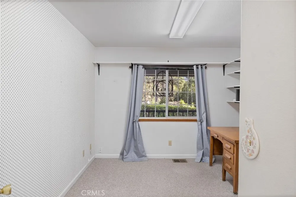 50711 Road 426 Oakhurst, CA 93644