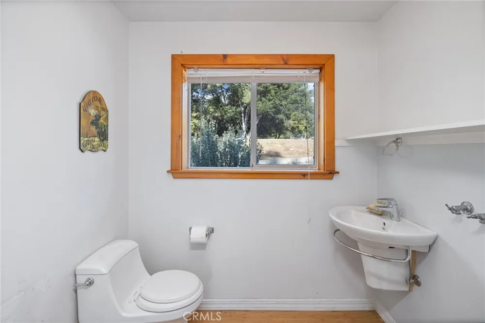 50711 Road 426 Oakhurst, CA 93644