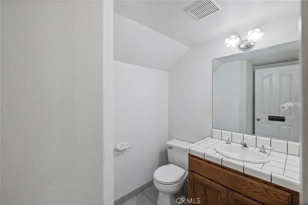 50711 Road 426 Oakhurst, CA 93644