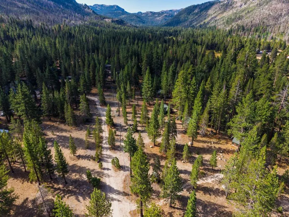 2510 Blitzen Road South Lake Tahoe, CA 96150