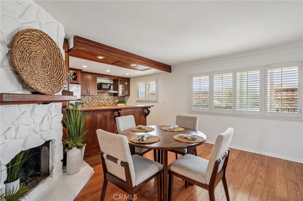 644 Manhattan Beach #10 Manhattan Beach, CA 90266