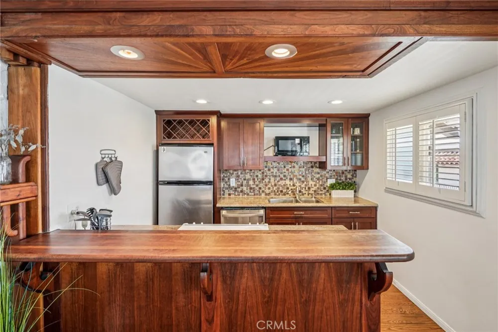 644 Manhattan Beach #10 Manhattan Beach, CA 90266