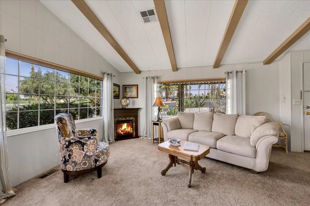 73450 Country Club Drive #18 Palm Desert, CA 92260