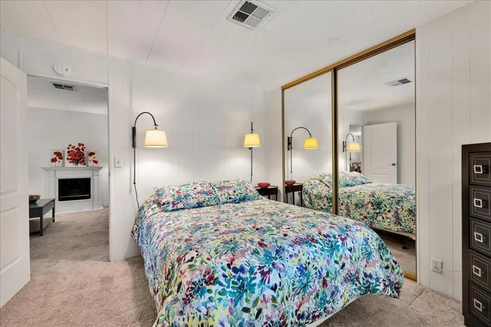 73450 Country Club Drive #18 Palm Desert, CA 92260