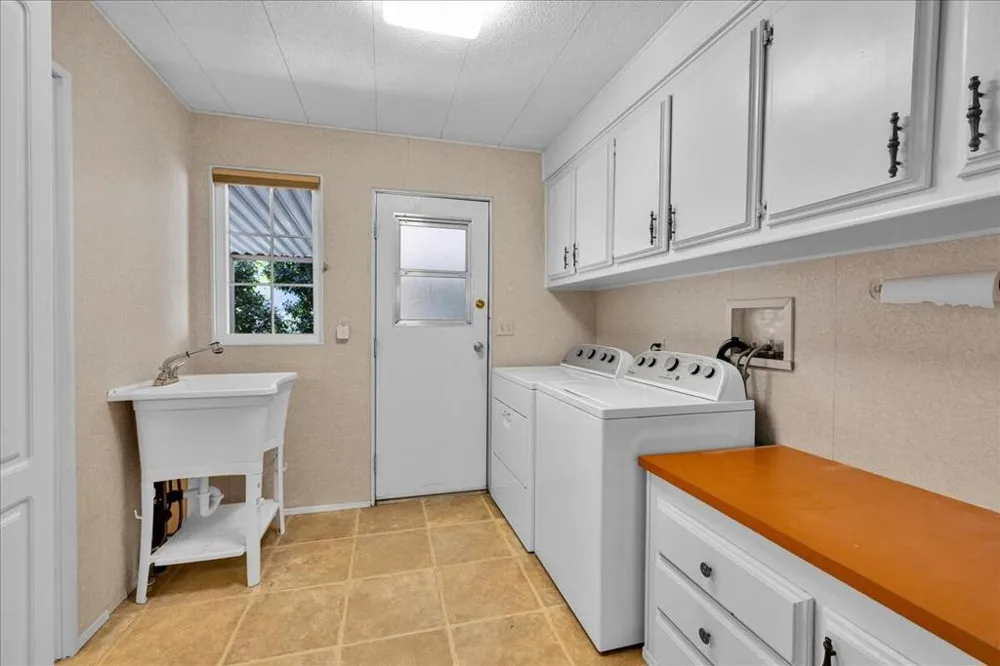 73450 Country Club Drive #18 Palm Desert, CA 92260