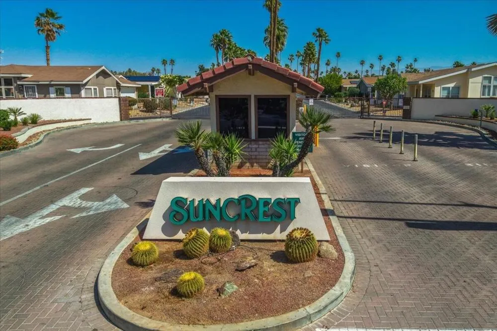 73450 Country Club Drive #18 Palm Desert, CA 92260