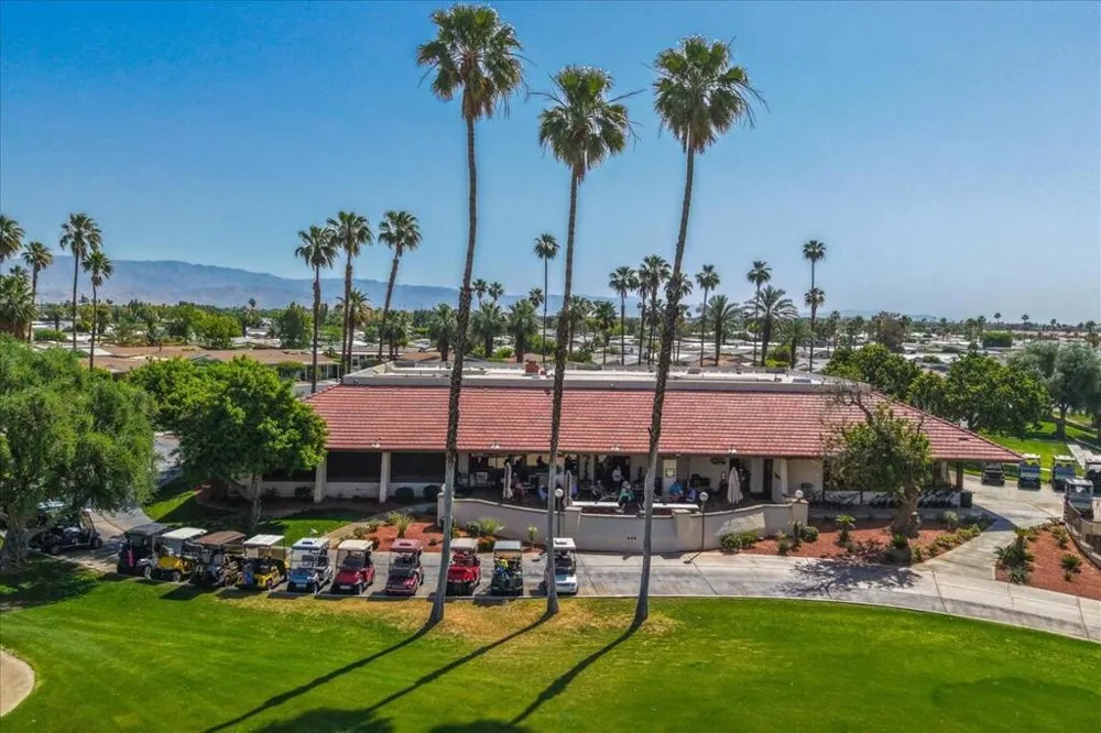 73450 Country Club Drive #18 Palm Desert, CA 92260