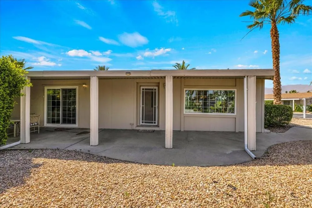 73450 Country Club Drive #18 Palm Desert, CA 92260