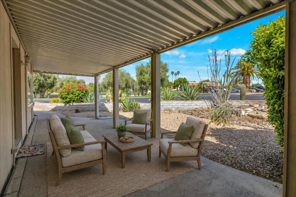 73450 Country Club Drive #18 Palm Desert, CA 92260