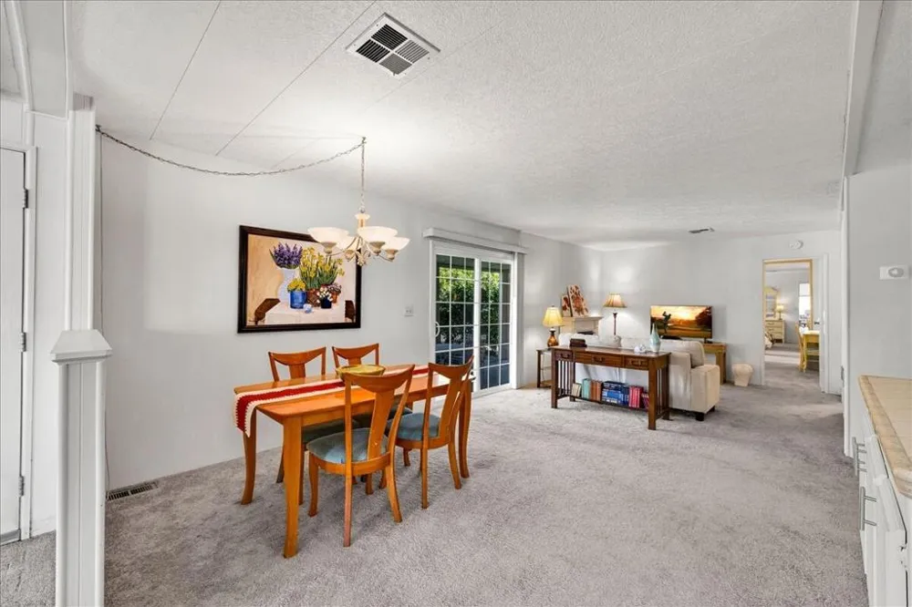 73450 Country Club Drive #18 Palm Desert, CA 92260