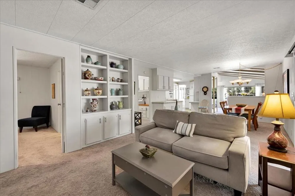 73450 Country Club Drive #18 Palm Desert, CA 92260