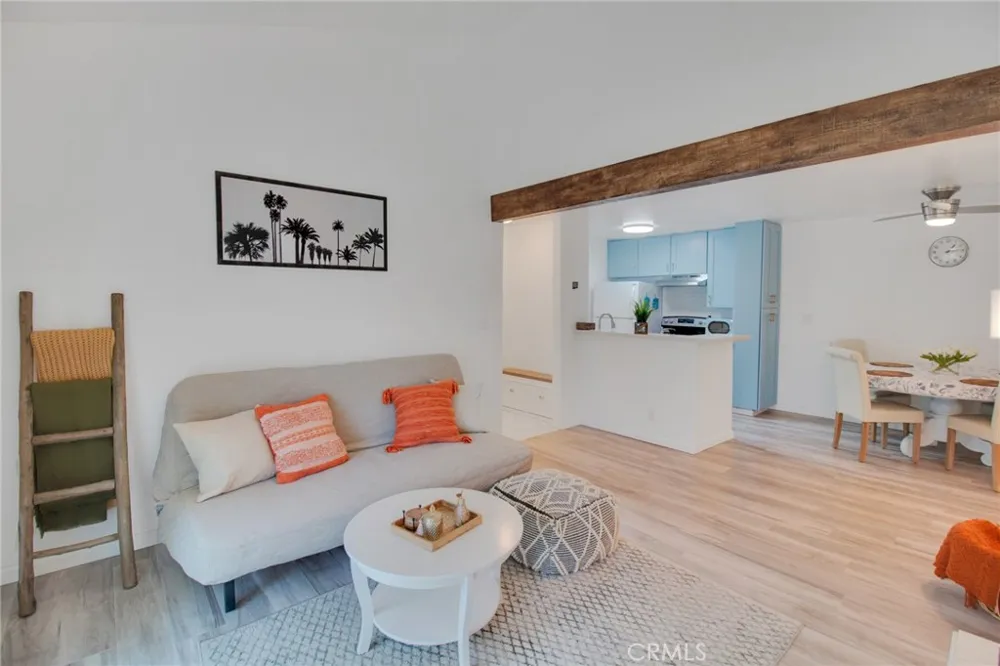 28947 Thousand Oaks Boulevard #238 Agoura Hills, CA 91301