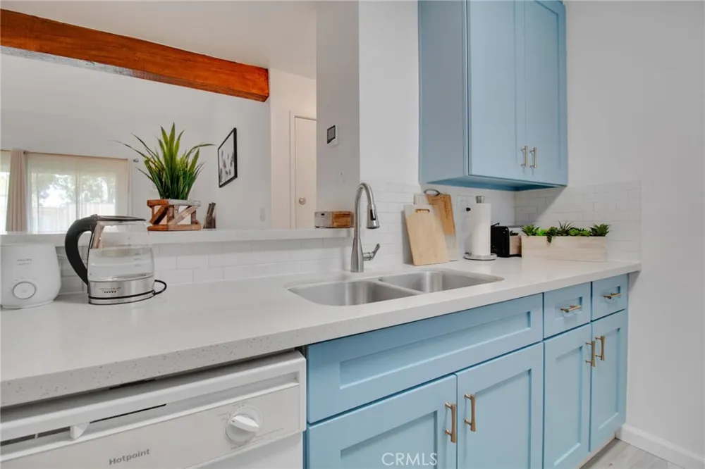 28947 Thousand Oaks Boulevard #238 Agoura Hills, CA 91301