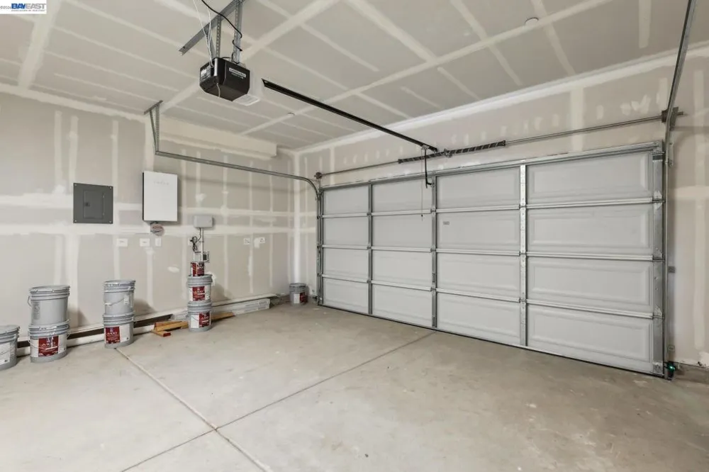 208 Mindy Way Pittsburg, CA 94565