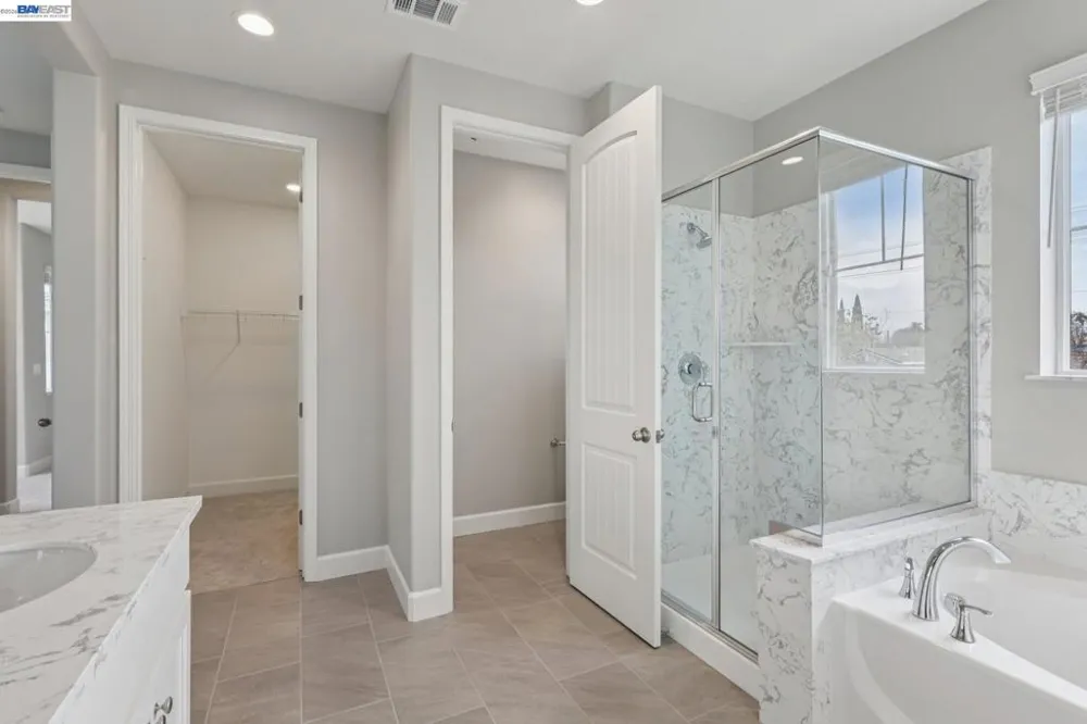 208 Mindy Way Pittsburg, CA 94565
