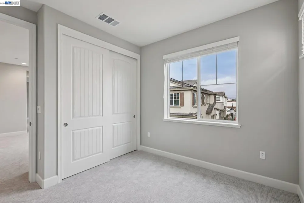 208 Mindy Way Pittsburg, CA 94565