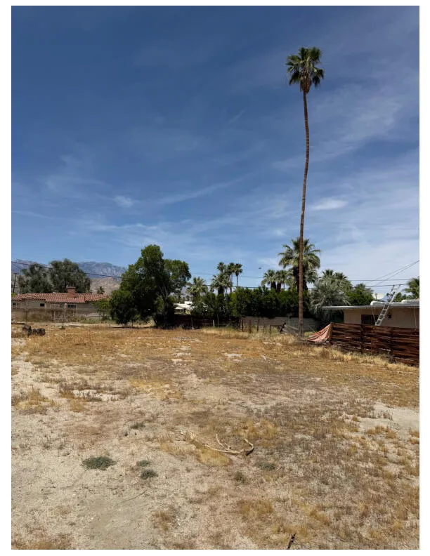 44833 San Jacinto Avenue Palm Desert, CA 92260
