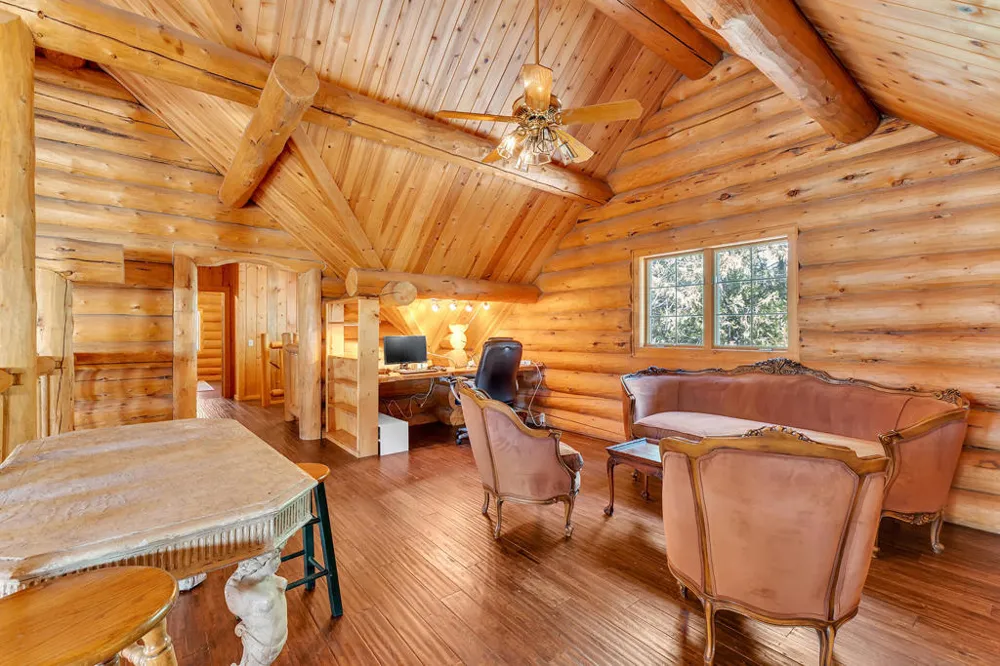 52381 Laurel Trail Idyllwild, CA 92549