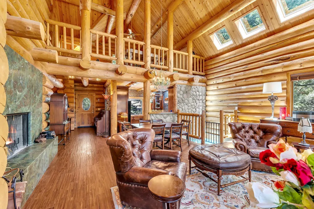 52381 Laurel Trail Idyllwild, CA 92549