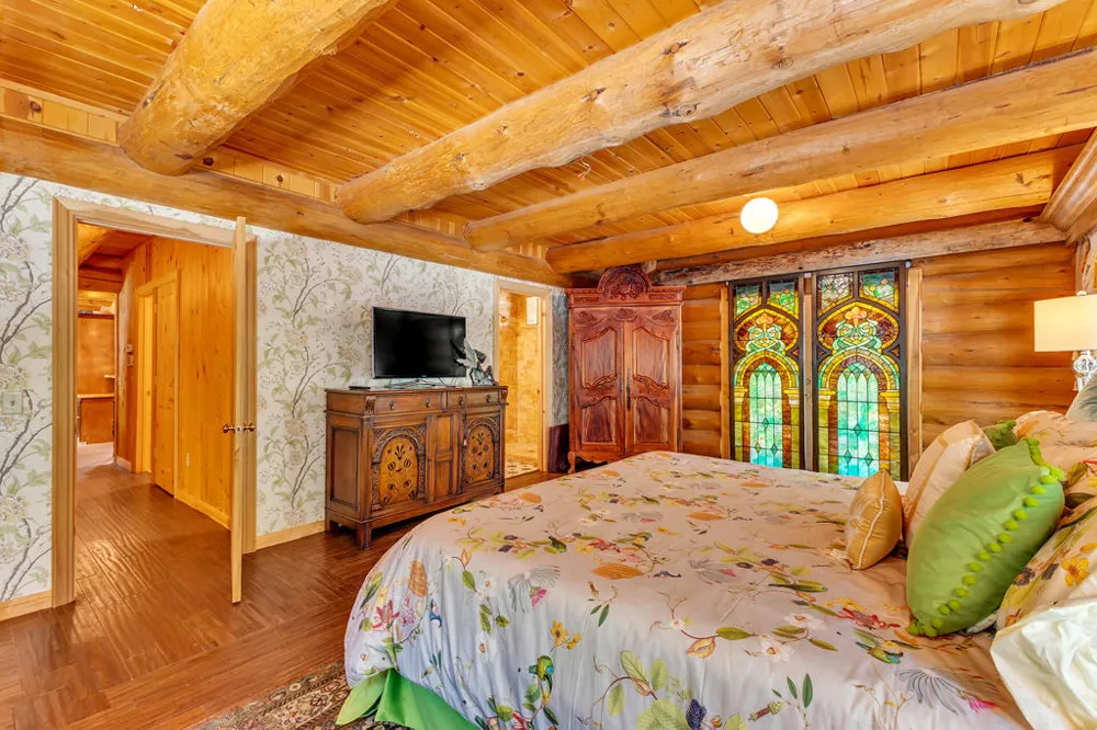 52381 Laurel Trail Idyllwild, CA 92549
