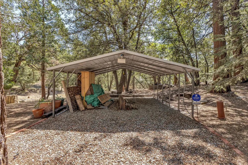 52381 Laurel Trail Idyllwild, CA 92549