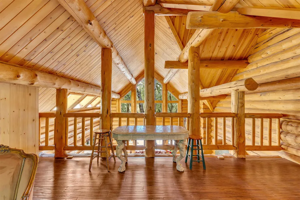 52381 Laurel Trail Idyllwild, CA 92549