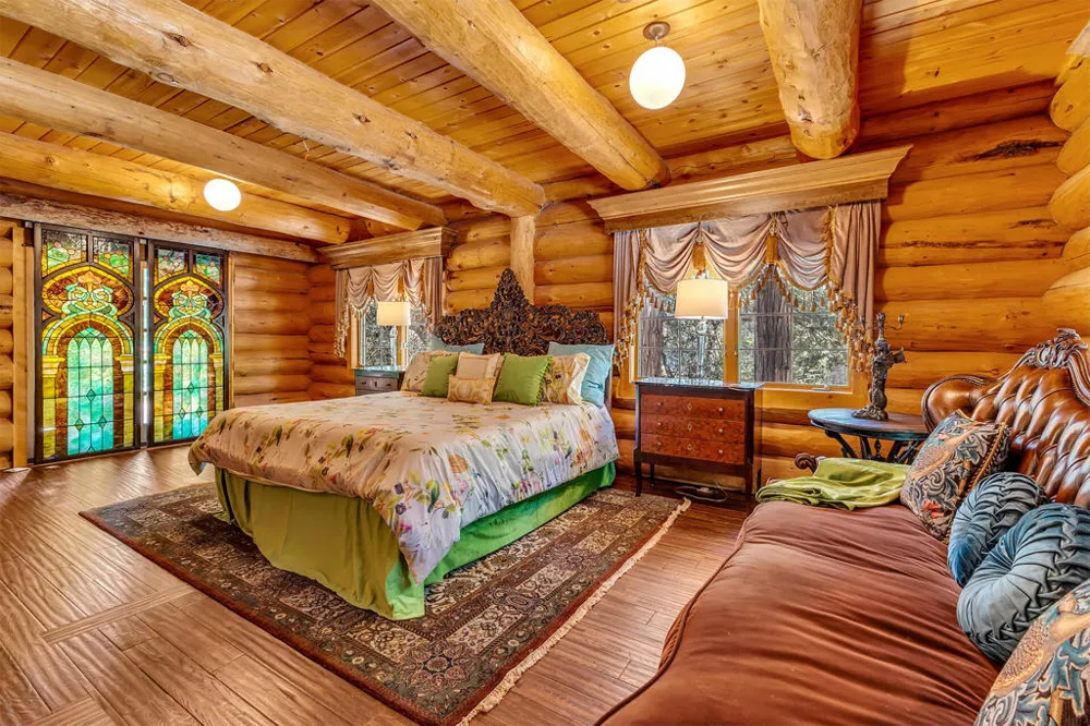 52381 Laurel Trail Idyllwild, CA 92549