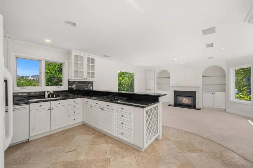 6319 Via Naranjal Rancho Santa Fe, CA 92067