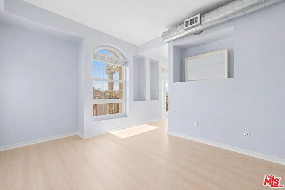 13020 PACIFIC PROMENADE #406 Playa Vista, CA 90094