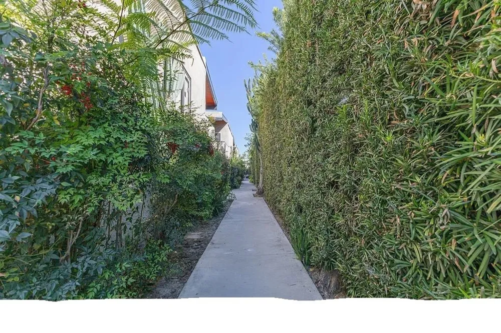 12014 Kling #11 Valley Village, CA 91607