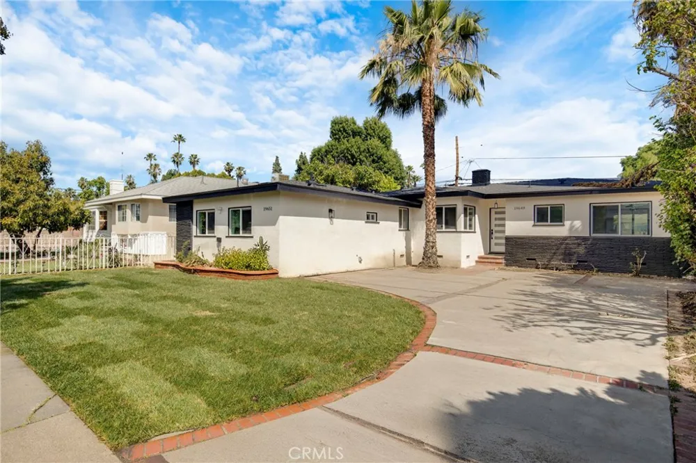 19649 Friar Tarzana, CA 91335