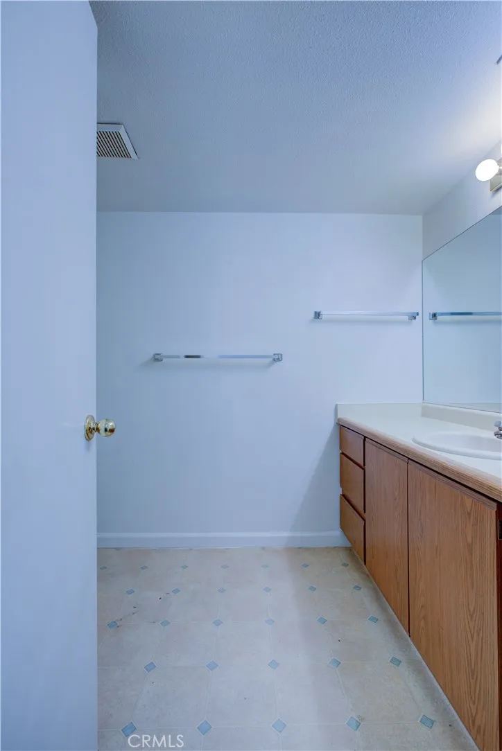 1247 Aspen Merced, CA 95340